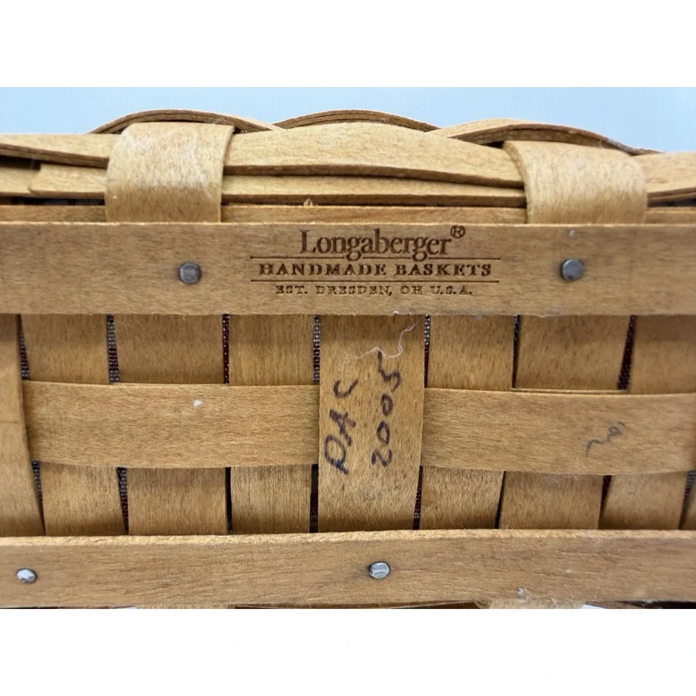 Longaberger Woven Memories Basket 2005 Cherry Red Plaid Liner Protector